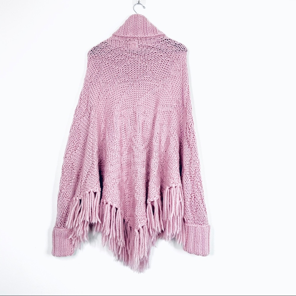 100% wool Elegant Mauve Turtleneck Poncho Sweater - Picture 13 of 13